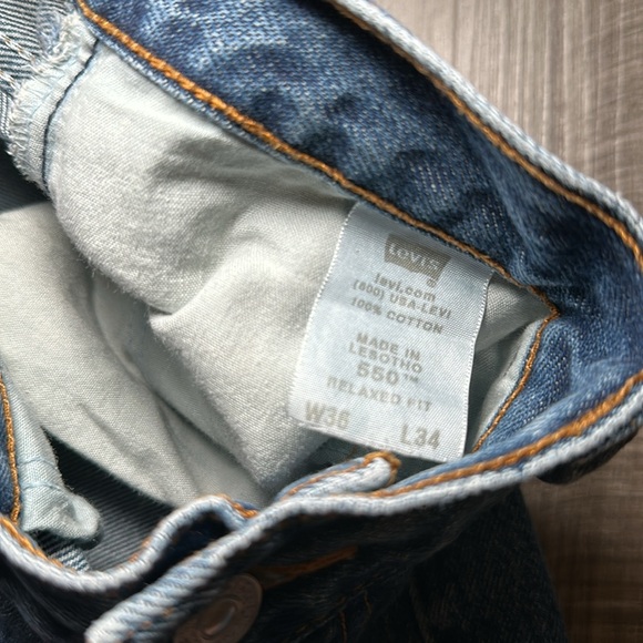 Levi’s 550 Relaxed Fit Jeans - 36x34 - Picture 8 of 9